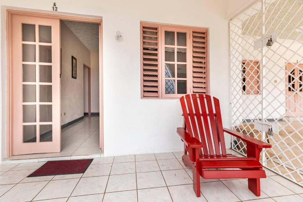 Shaw Park Gem Apt 12A Ocho Rios Buitenkant foto